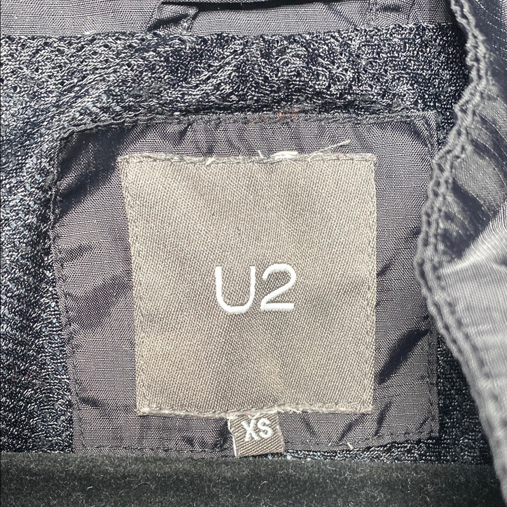 U2 Sportswear Jacket XS Black Lightweight Hooded Windbreaker Zip Mesh Lined - Picture 4 of 14